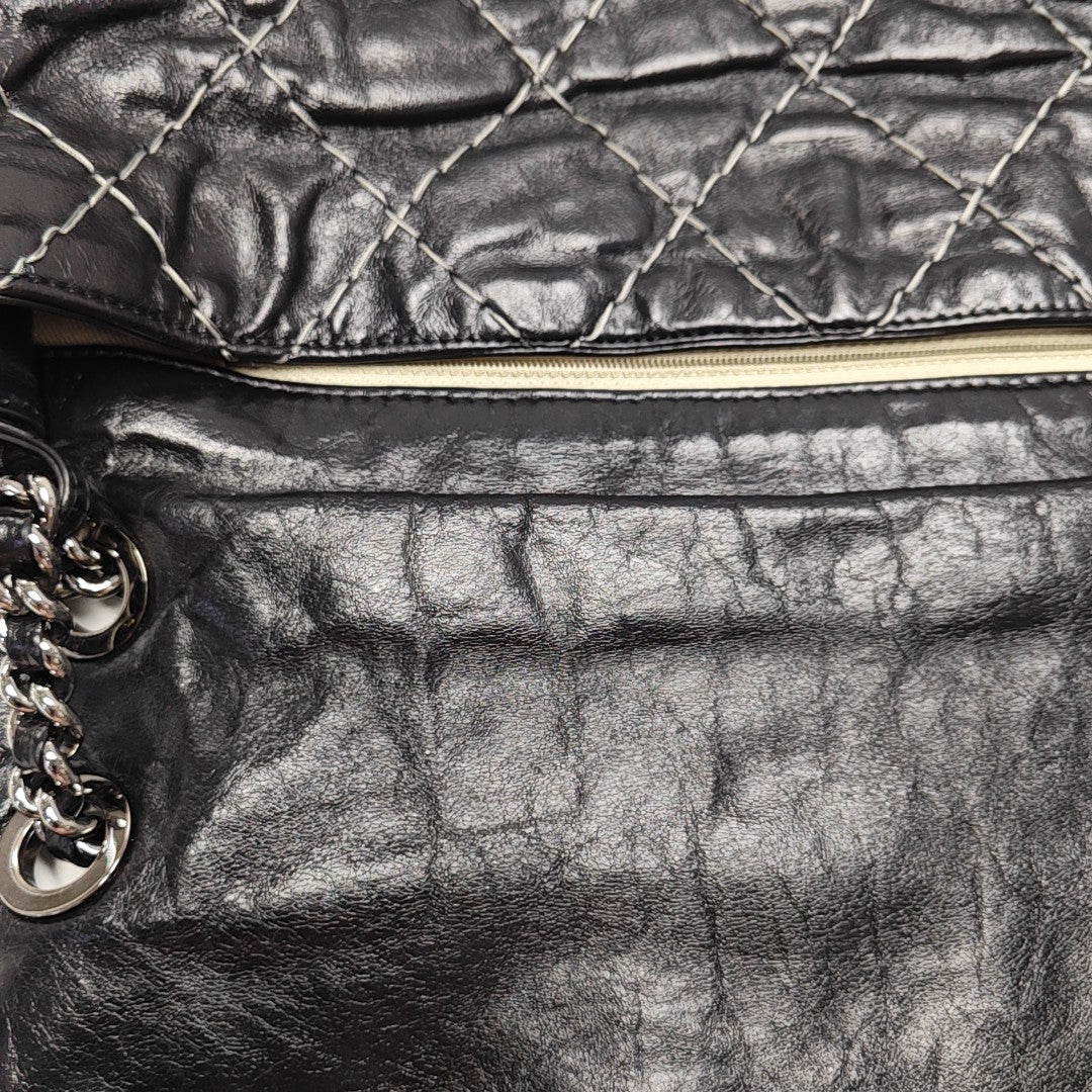 Quilted Calfskin Shoulder Bag Black