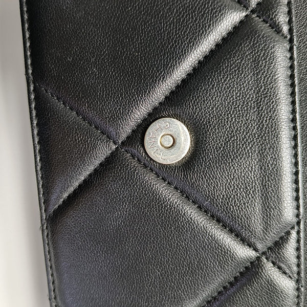 CHANEL 19 Small Quilted Lambskin Black