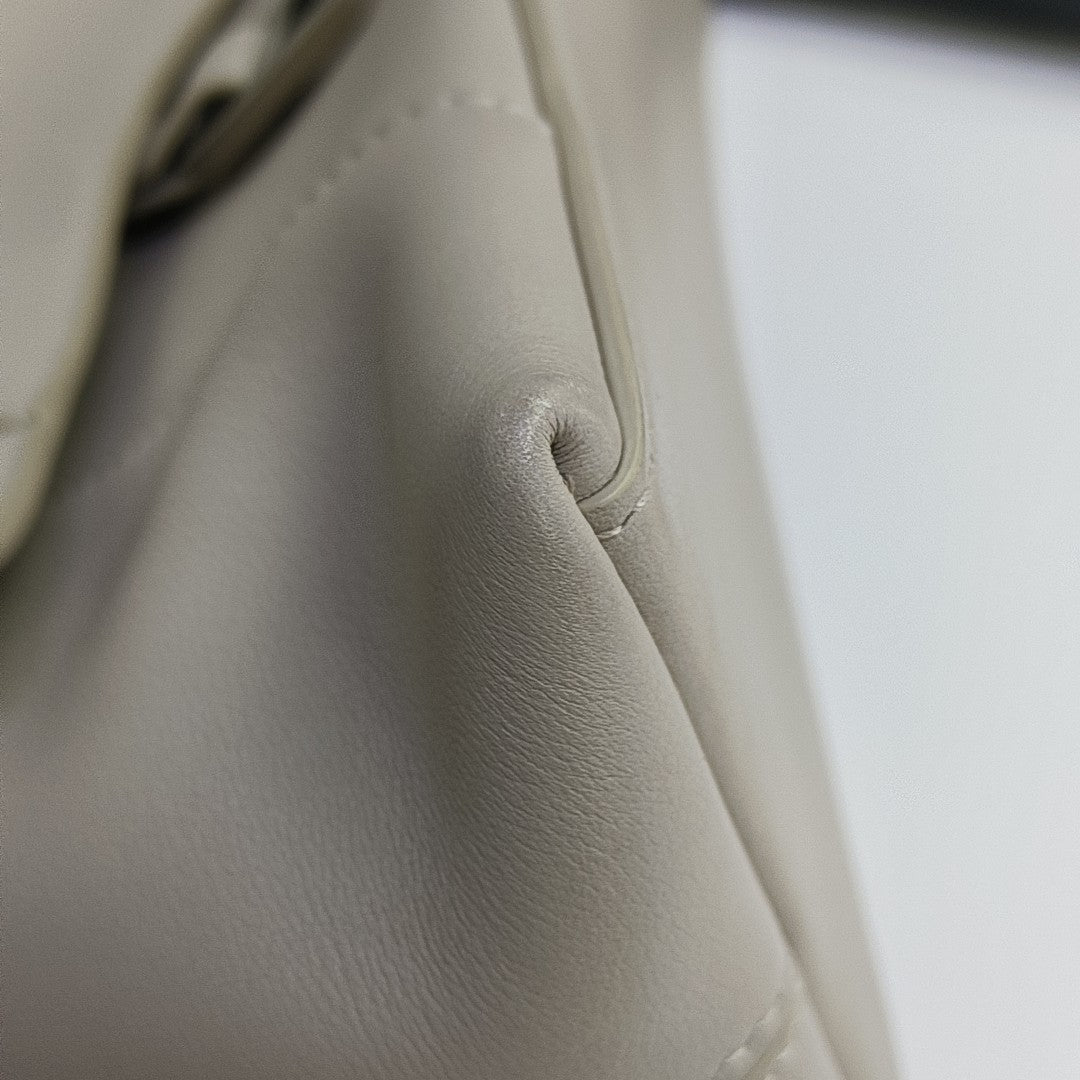 Downtown Calfskin Gray