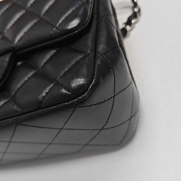 CLASSIC FLAP Mini Quilted Lambskin Black