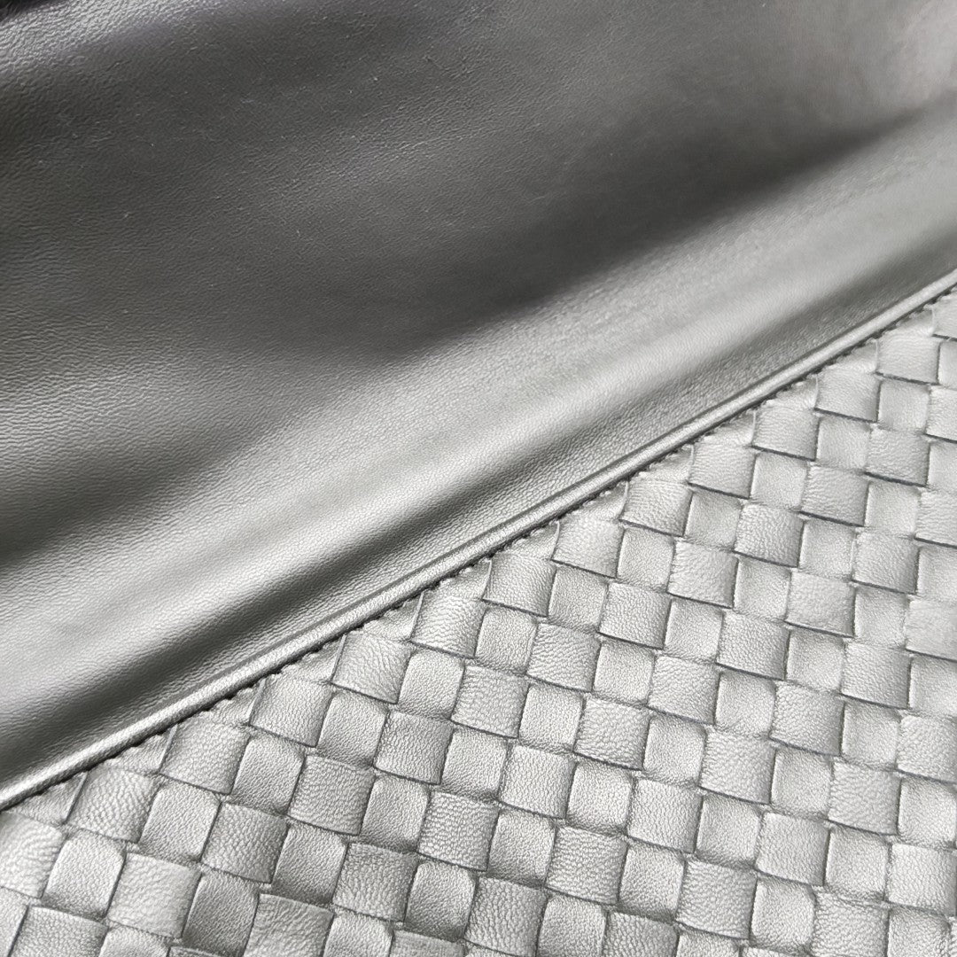 Fold Calfskin Gray