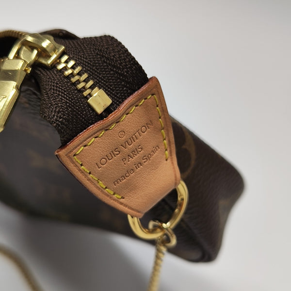 ACCESSOIRES Mini Monogram Coated Canvas Brown