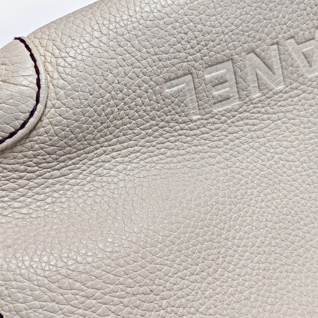 Calfskin White