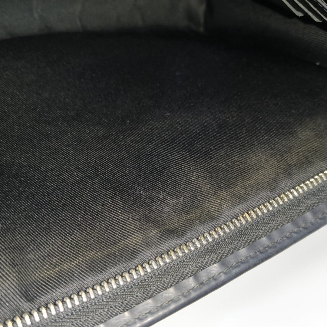 Pochette Voyag MM Damier Graphite Coated Canvas Gray