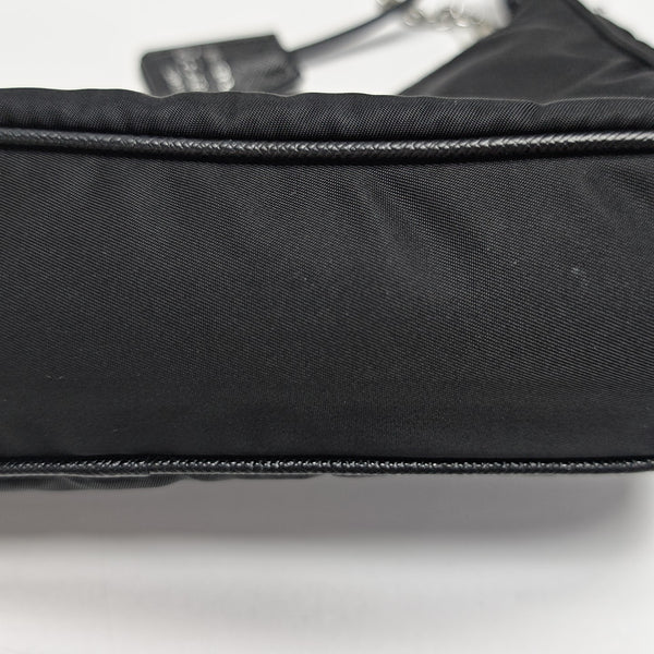 Re-Edition2000 Nylon Black