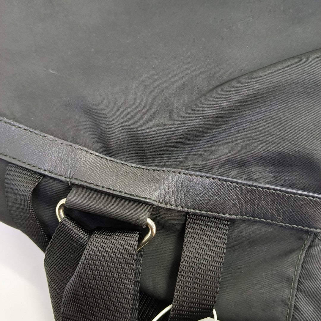 Re-Nylon Medium Nylon Black