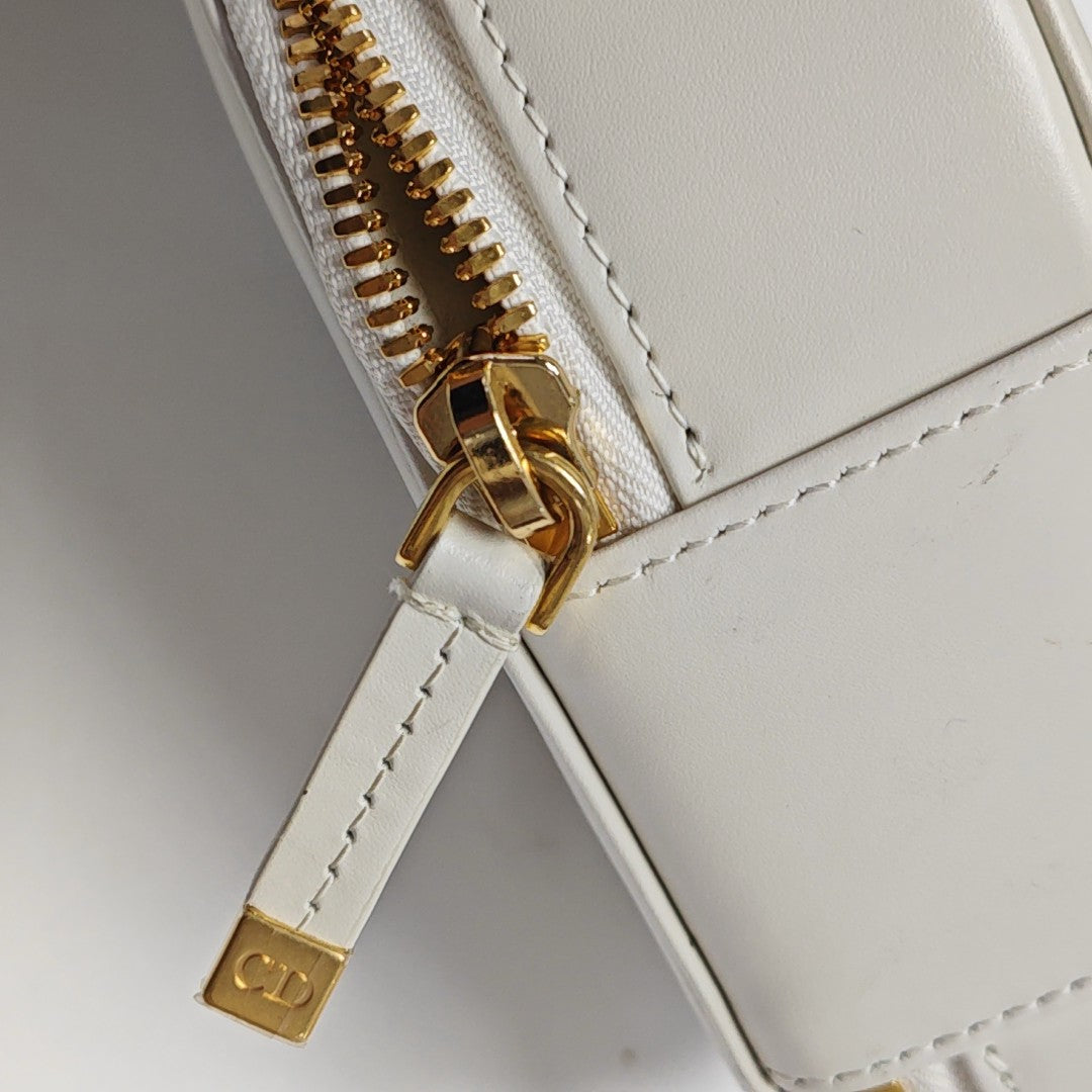 CD Signature Calfskin White