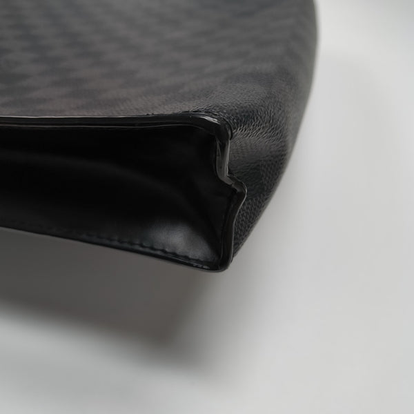 Pochette Voyag GM Damier Graphite Coated Canvas Gray