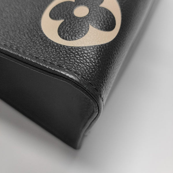 ONTHEGO MM Monogram Calfskin Black