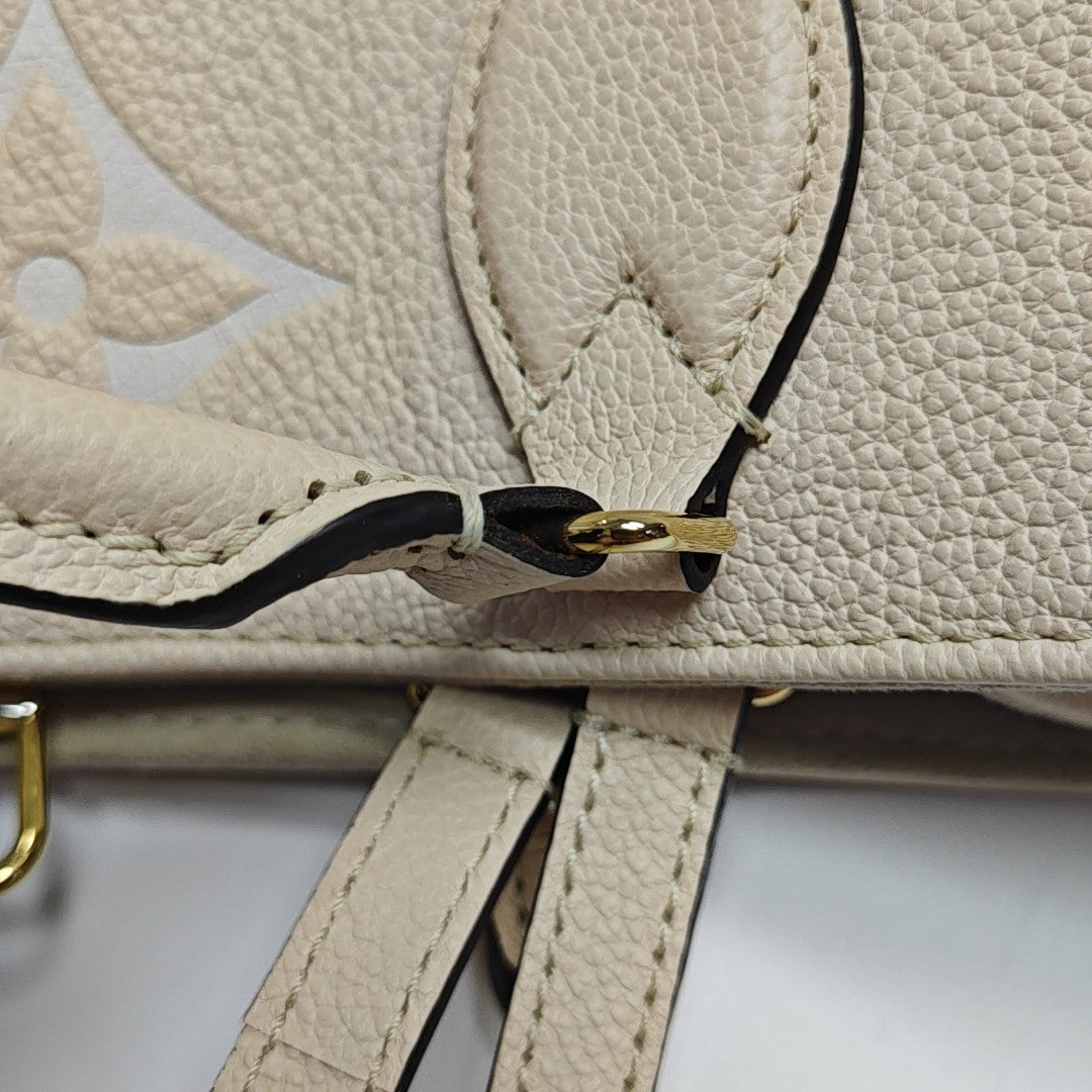 ONTHEGO MM Monogram Calfskin Beige