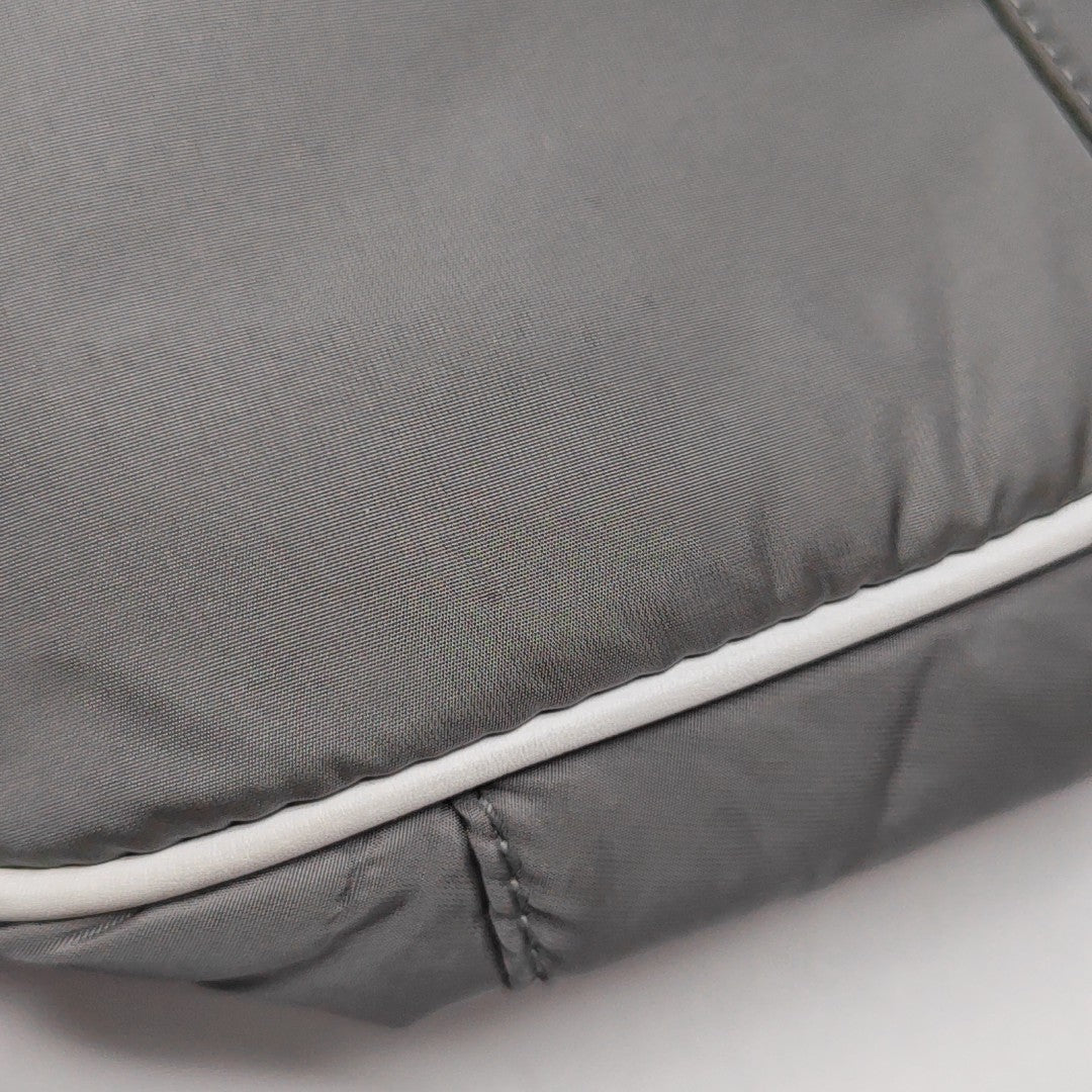 LE 5 À 7 Small Fabric Gray