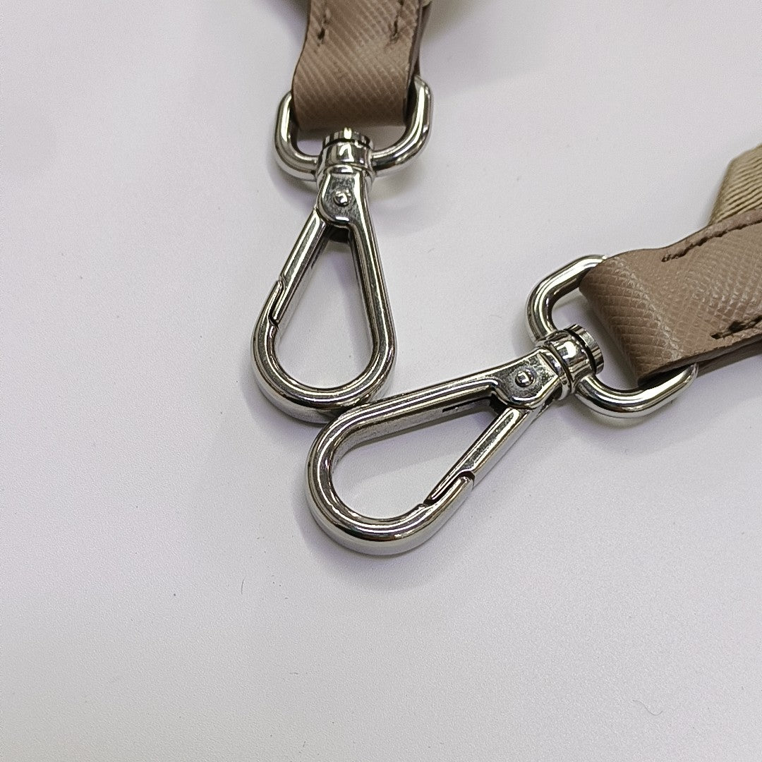 Re-Edition2005 Nylon Beige