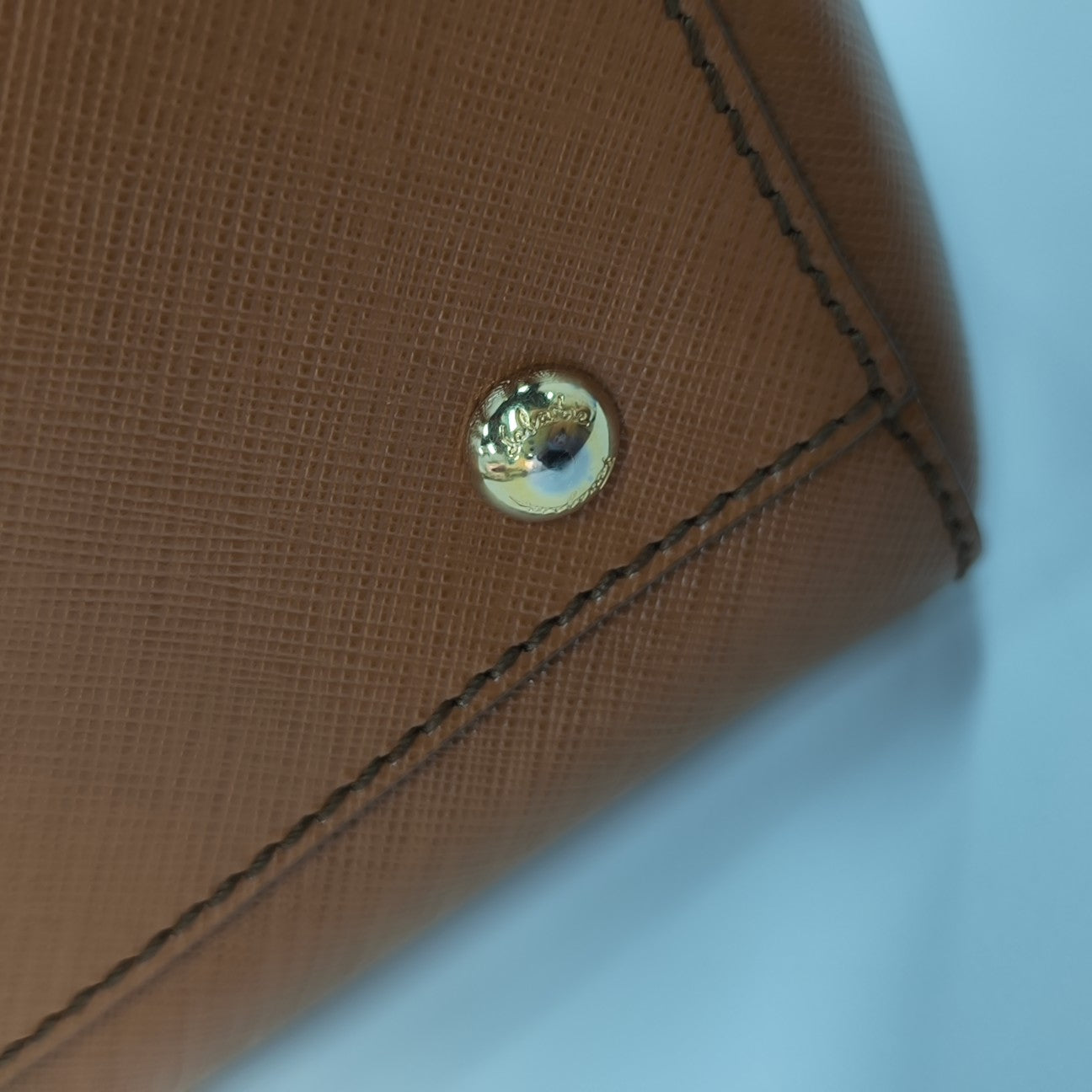 Batik Small Calfskin Brown