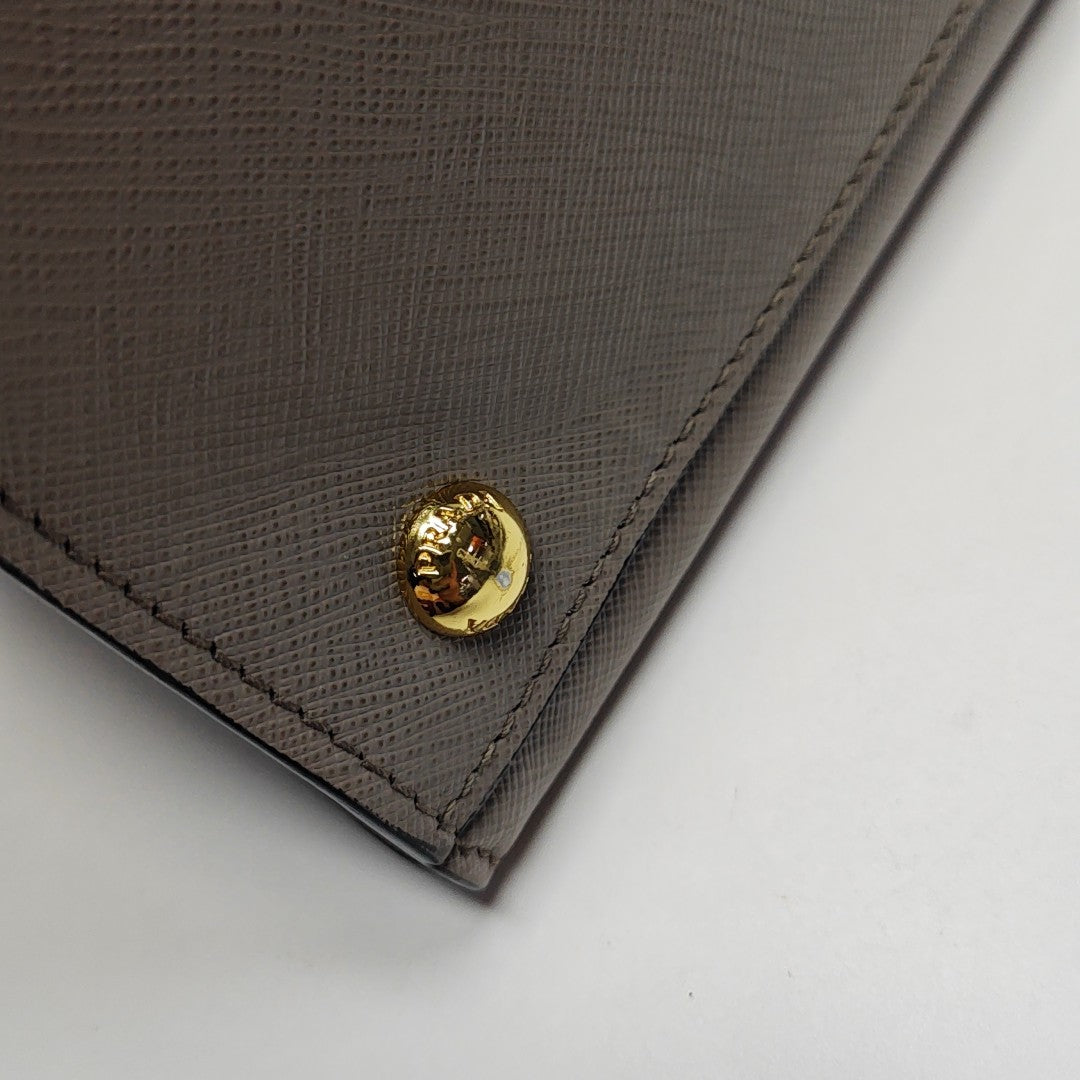 Esplanade Saffiano Calfskin Gray