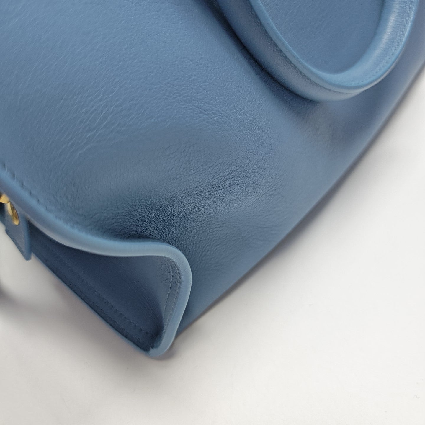 CHYC Y LIGNE Small Calfskin Blue