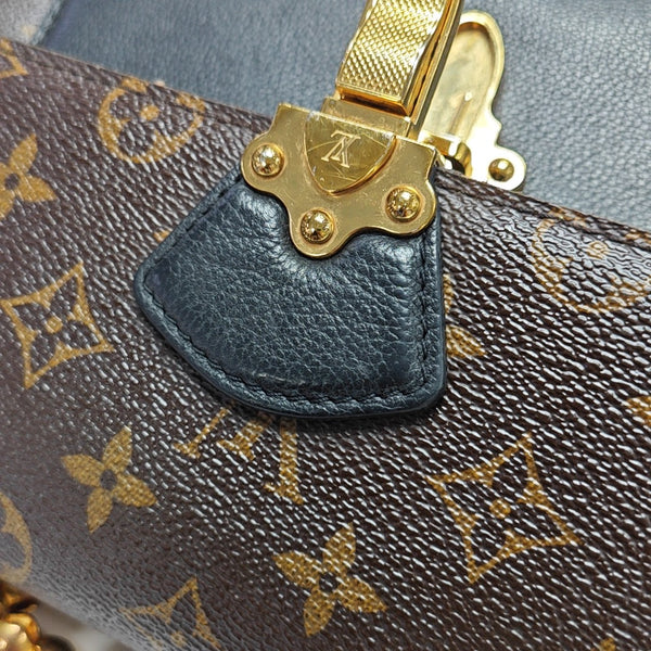 VICTOIRE Monogram Coated Canvas Brown