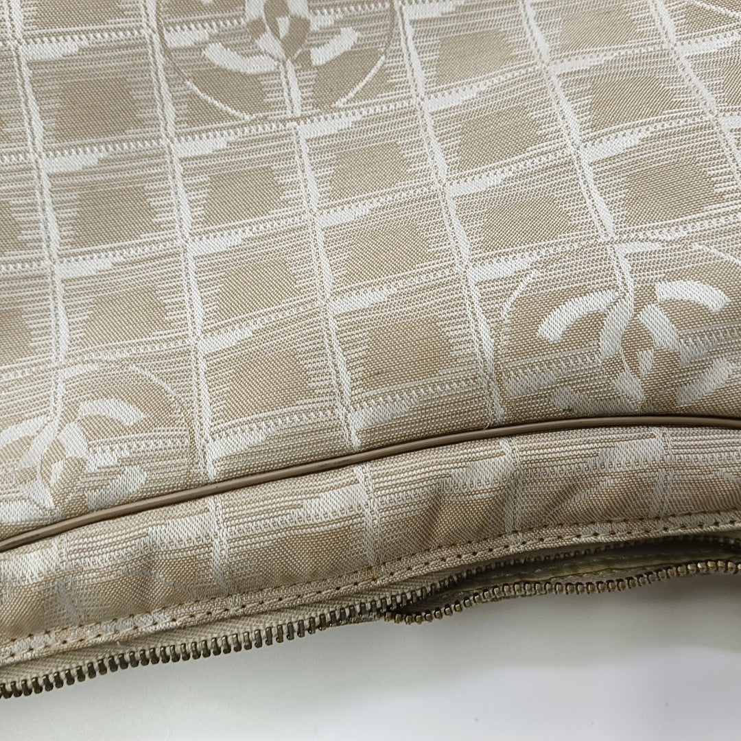 TRAVEL LINE Quilted Canvas Beige