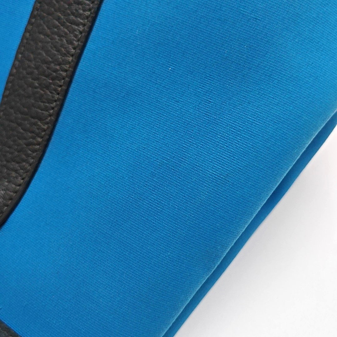 Garden Party 30 Canvas Blue