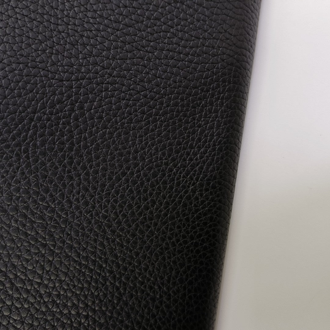 Calfskin Clutch Black