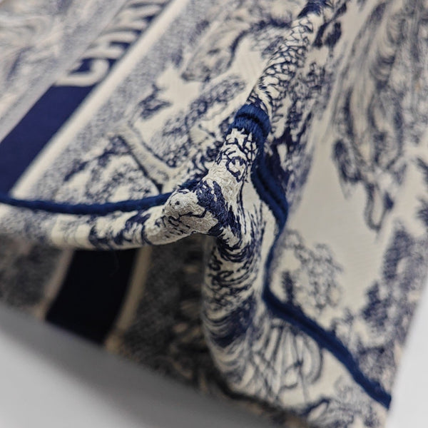 Book Tote Medium Canvas Blue