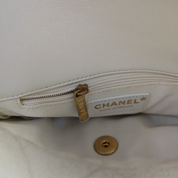 Quilted Sheepskin Shoulder Bag White