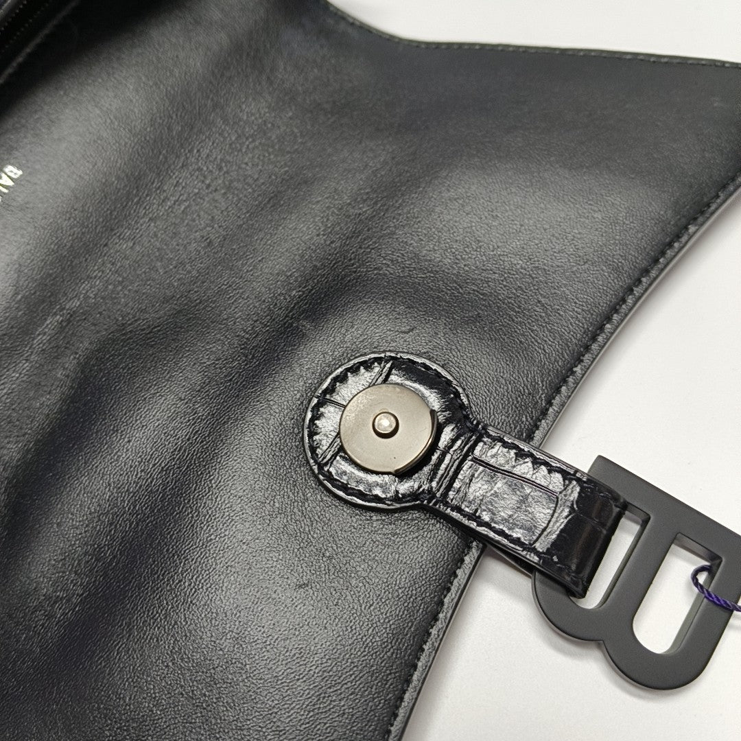 Downtown Small Calfskin Black