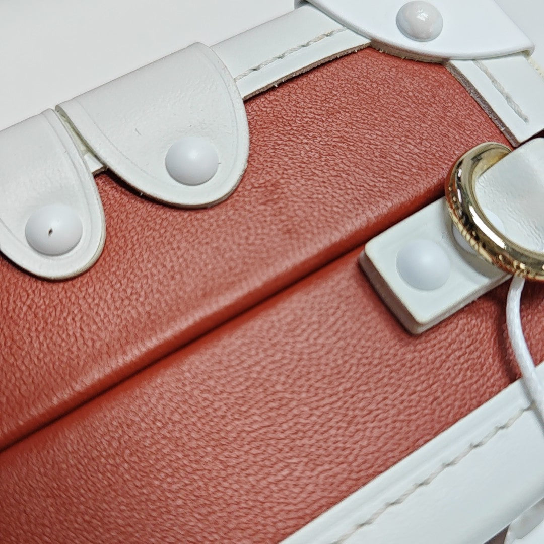 PETITE MALLE Monogram Lambskin Multicolor