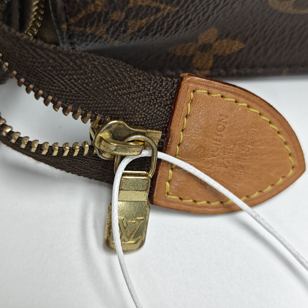 TOILET POCKET 26 Monogram Coated Canvas Brown
