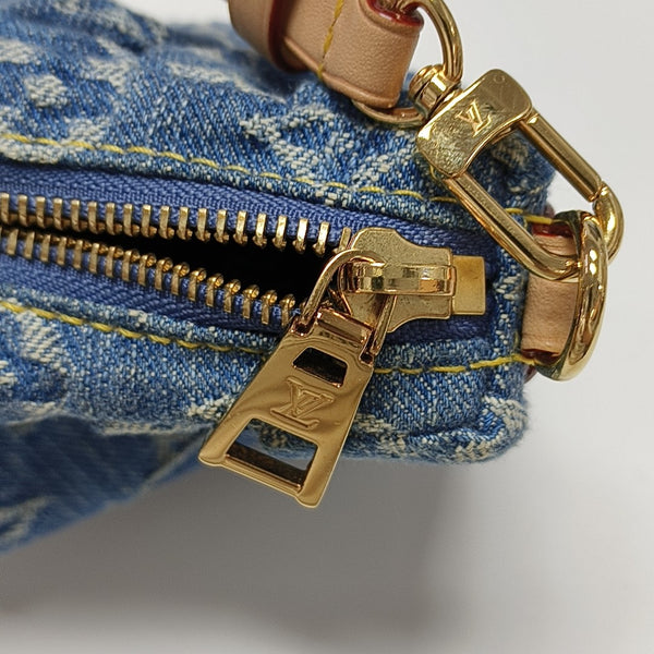 Pochette Valley Monogram Denim Blue