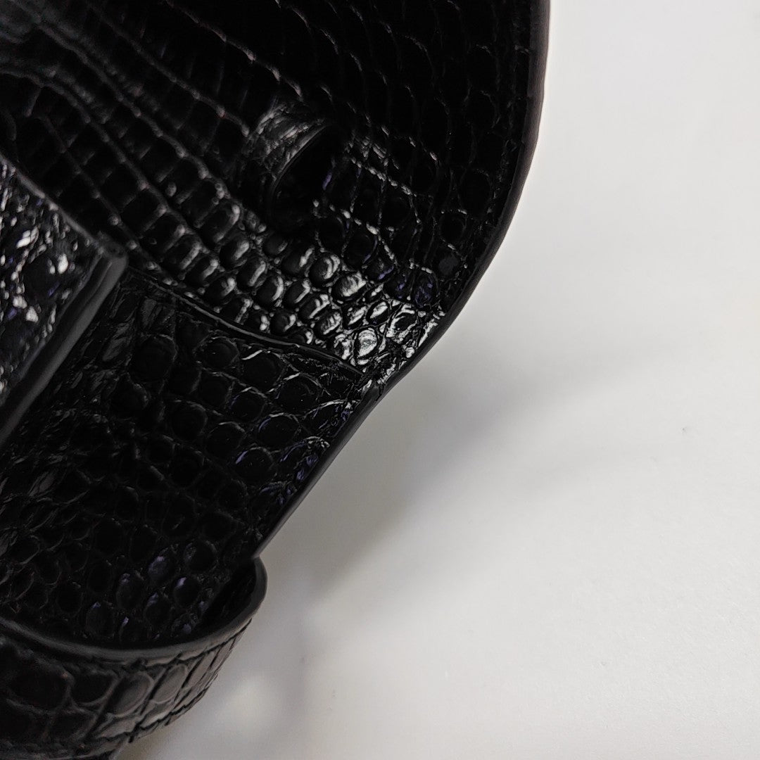 MANHATTAN Small Calfskin Black