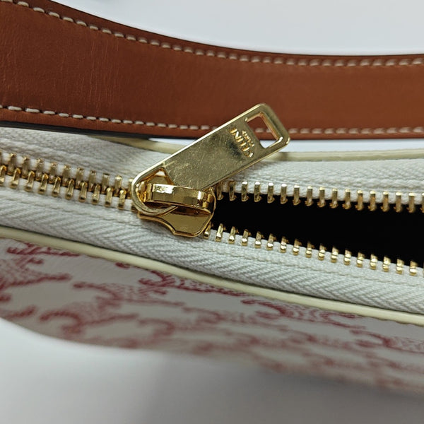 AVA Medium Coated Canvas Red