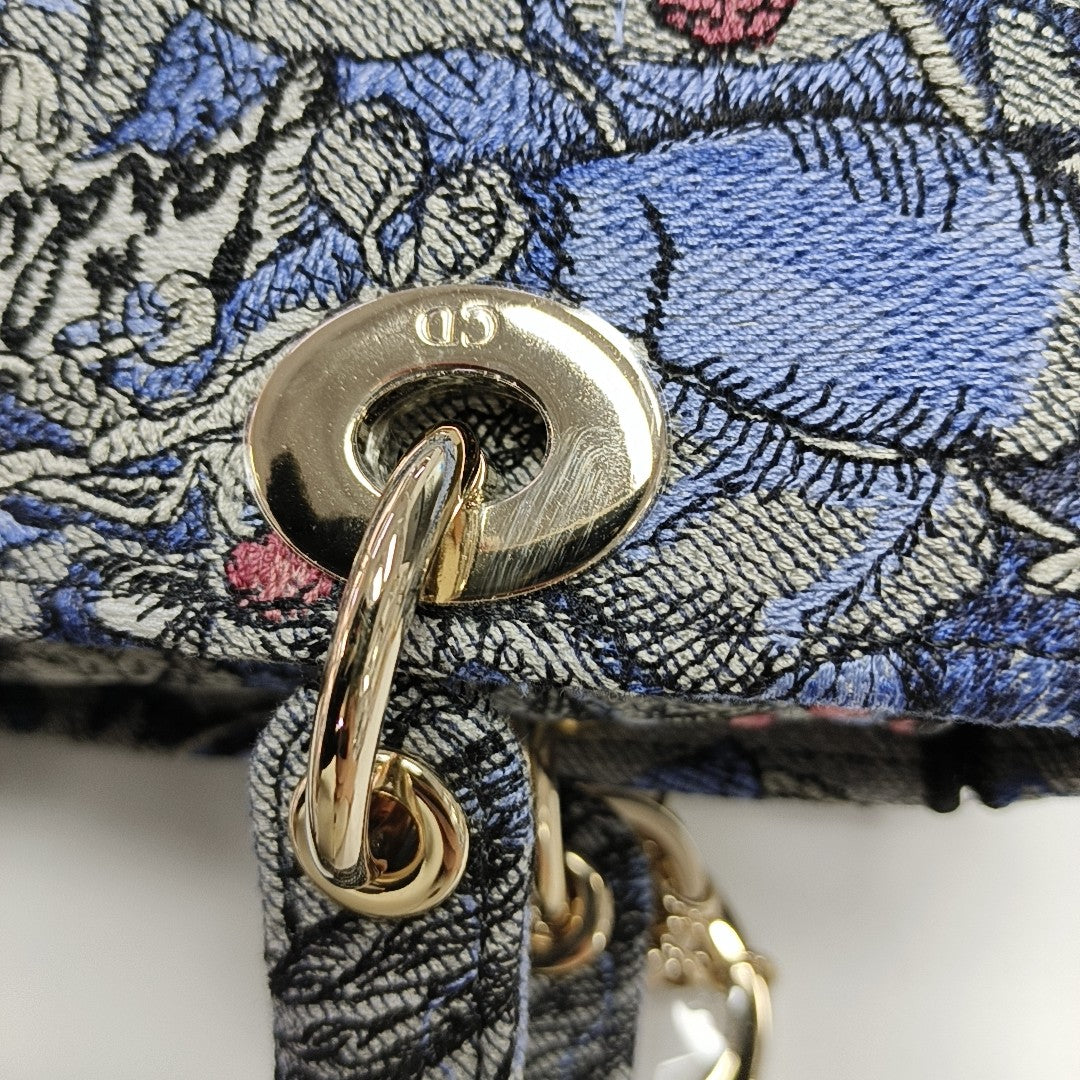Authenticated pre-owned  Lady D-Lite Medium Canvas Multicolor - Shoulder Bag at Looply