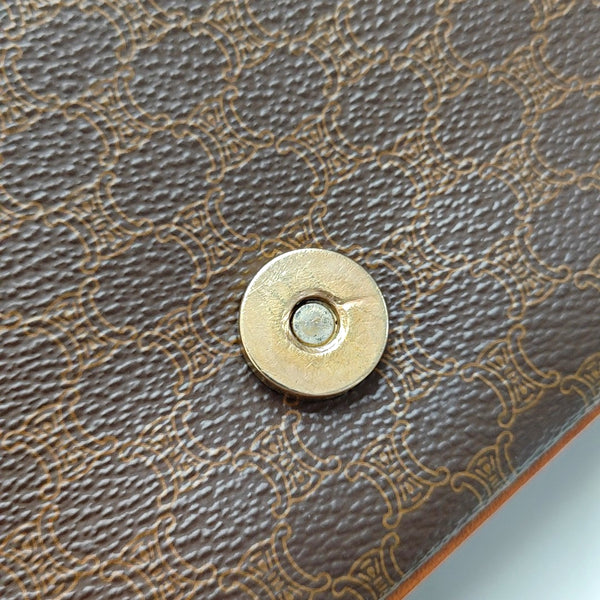 Authenticated pre-owned  MACADAM BLASON TRIOMPHE Coated Canvas Brown - Shoulder Bag at Looply