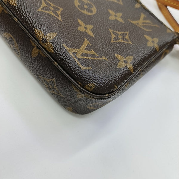 ACCESSOIRES GM Monogram Coated Canvas Brown