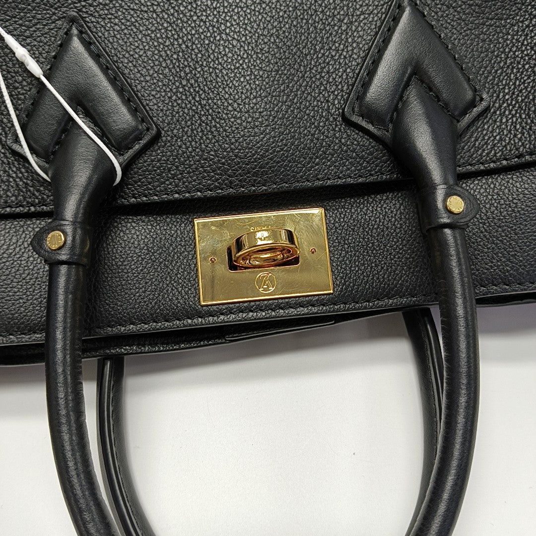 ON MY SIDE PM Monogram Calfskin Black