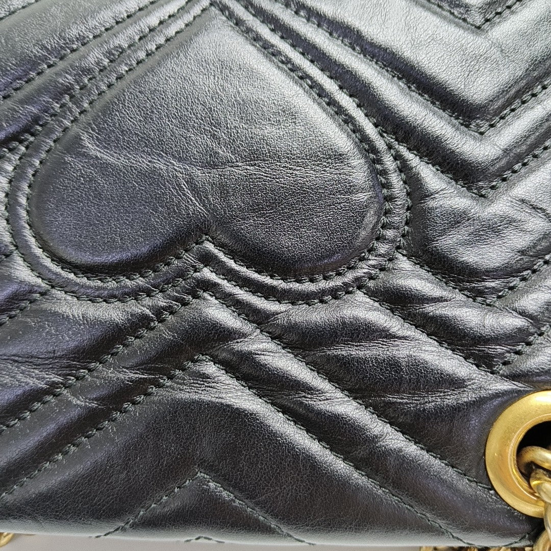 GG Marmont Small Quilted Calfskin Black