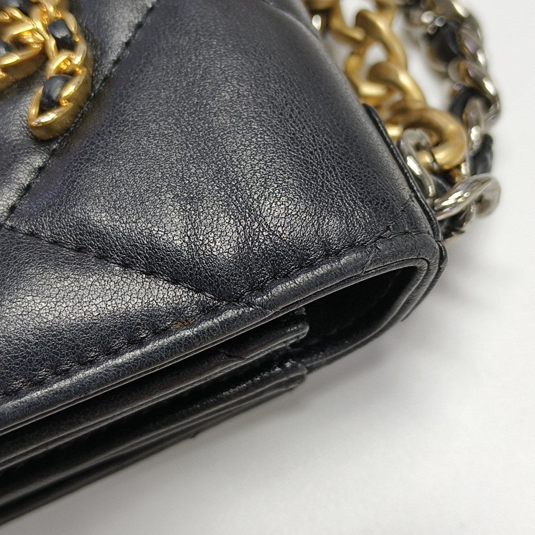 CHAIN INFINITY TOP HANDLE Quilted Lambskin Black