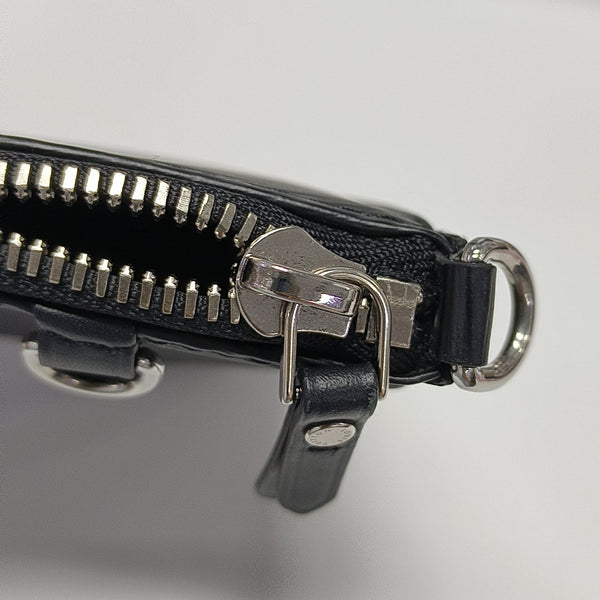 EASY POUCH ON STRAP Epi Black