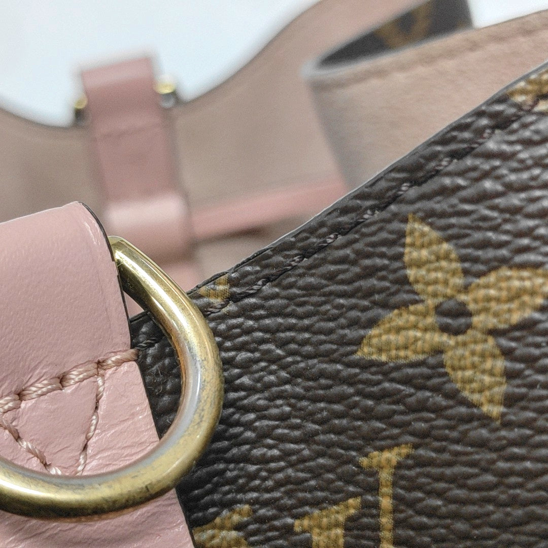NÉONOÉ MM Monogram Coated Canvas Brown