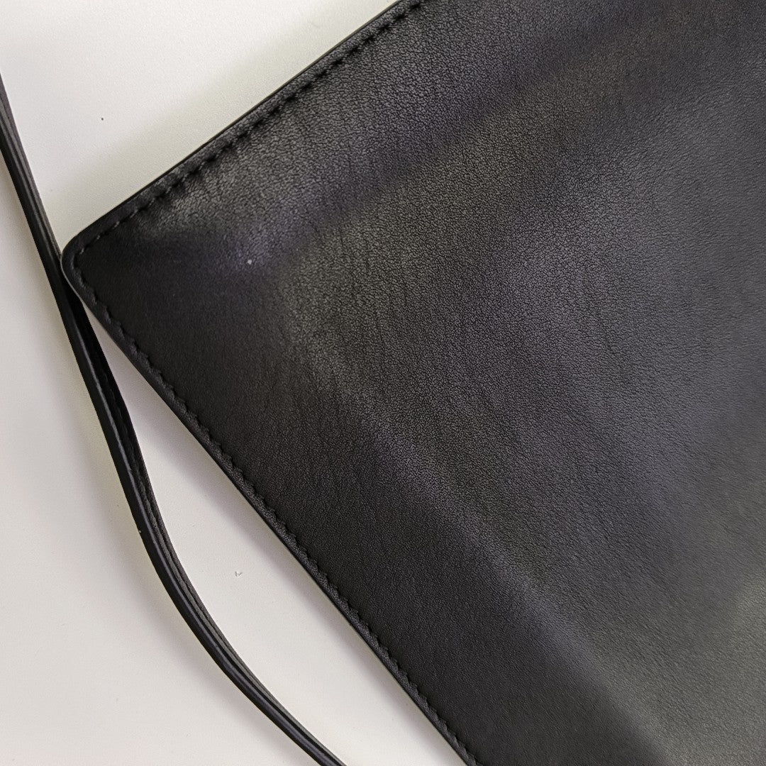 CLASP Mini Calfskin Black