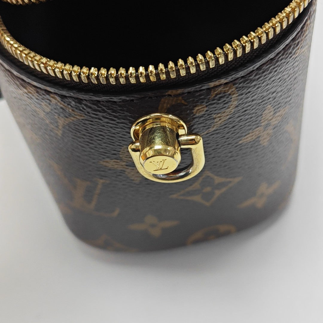 VANITY PM Monogram Coated Canvas Brown