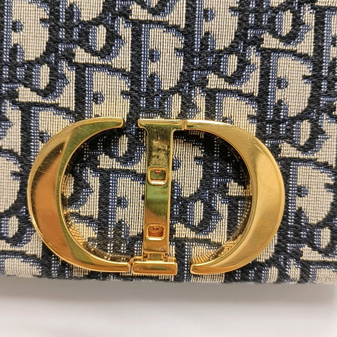 Authenticated pre-owned  30 Montaigne Oblique Canvas Blue - Shoulder Bag at Looply