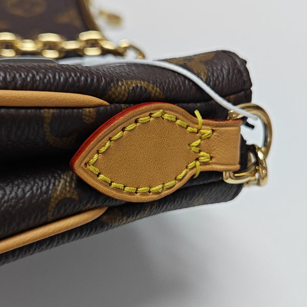 LIV POCHETTE Monogram Coated Canvas Brown