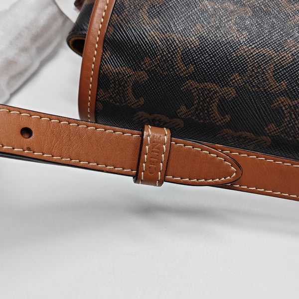 FOLCO Medium Coated Canvas Brown