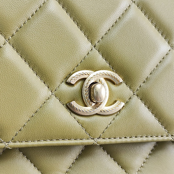 Authenticated pre-owned  COCO HANDLE Quilted Lambskin Green - Shoulder Bag at Looply