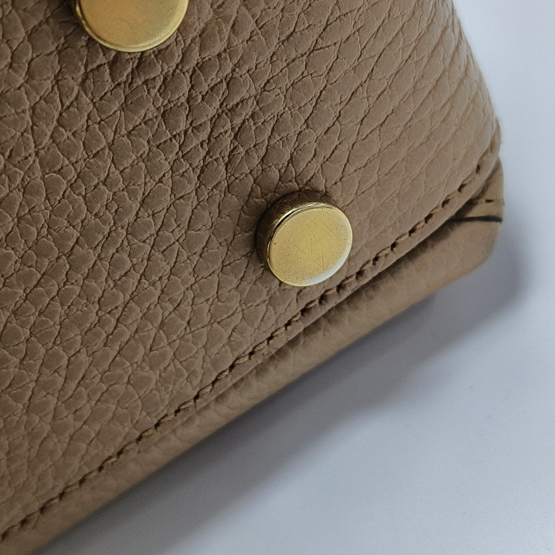 Interlocking G Large Calfskin Beige