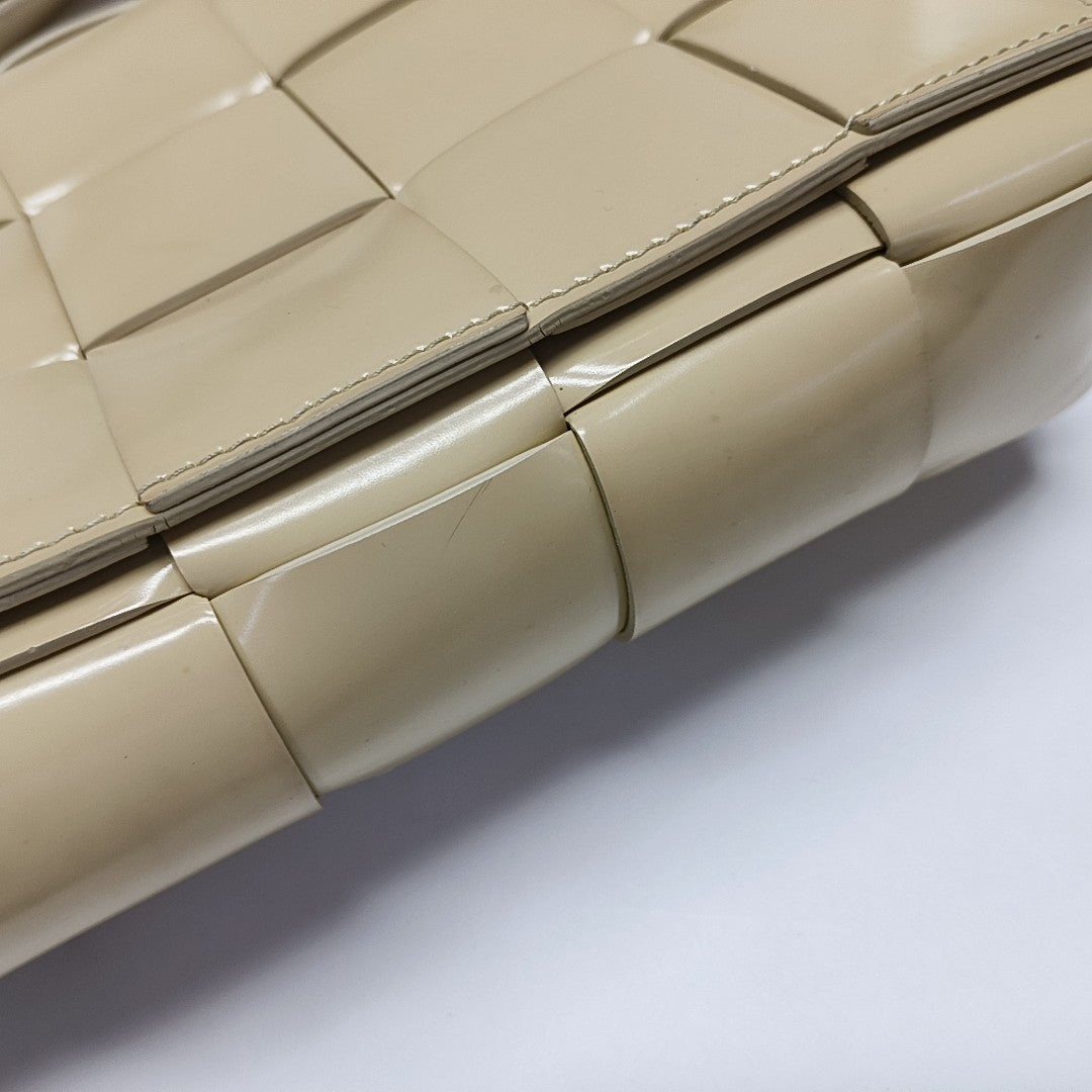 Cassette Medium Calfskin Beige