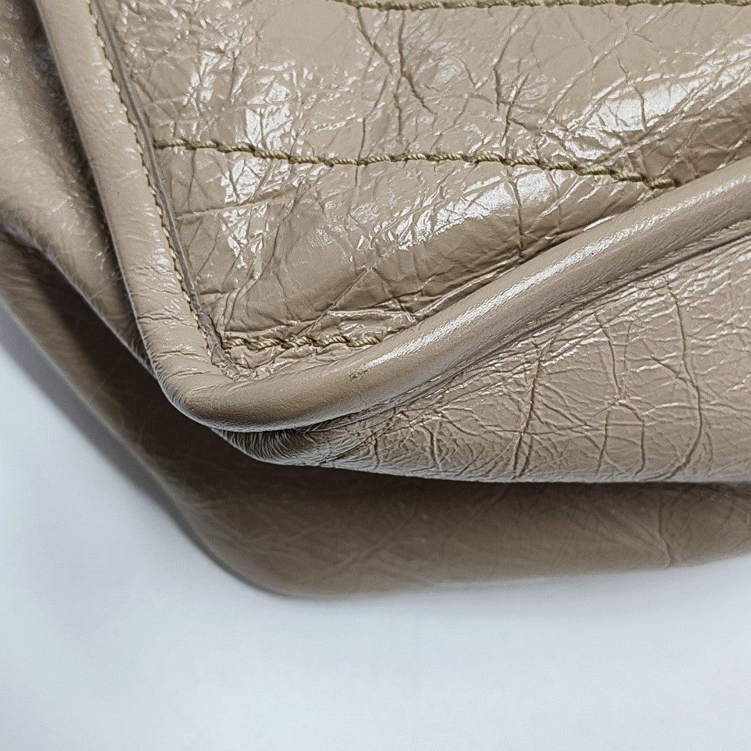 NIKI Medium Chevron Calfskin Beige