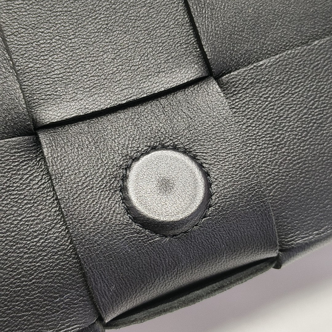 Cassette Medium Lambskin Black