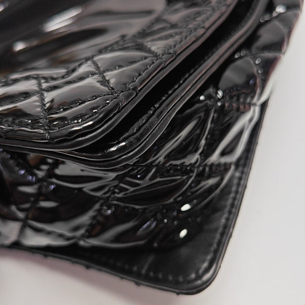 BOY CHANEL Large Quilted Patent Leather Black